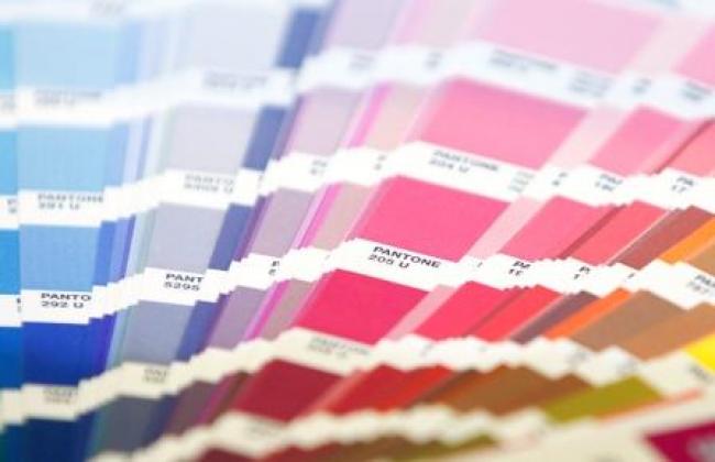 Paleta de cores CYMK com maior precisão nas cores.